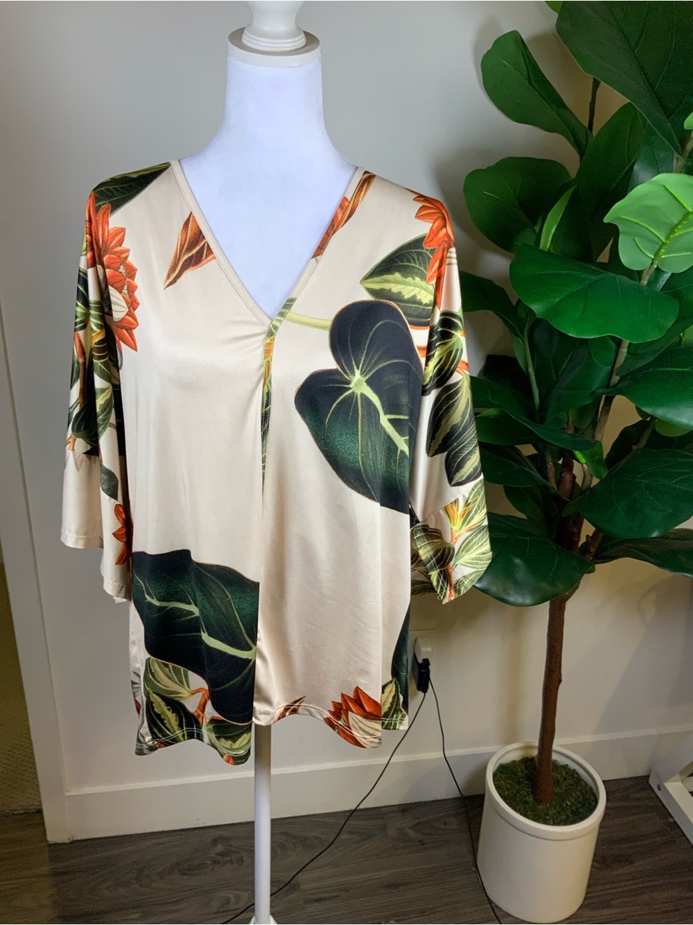 Zane Cream Floral V-Neck Tunic with Green and Orange Leaves